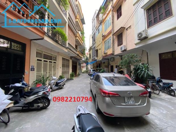😍 NGOẠI GIAO ĐOÀN - 5 TẦNG - NHÀ ĐẸP - SỔ VUÔNG - 50M2 - NGÕ THÔNG - Ô TÔ VÀO NHÀ