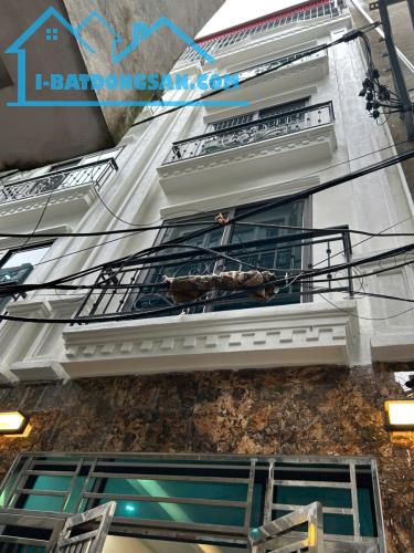 Cần Bán Gấp Căn Nhà Đang Hoàn Thiện Ở Đa Sỹ,HĐ,Ô Tô Lùi Cửa,Ngõ Thông.Giá 10.5Tỷ Có TL