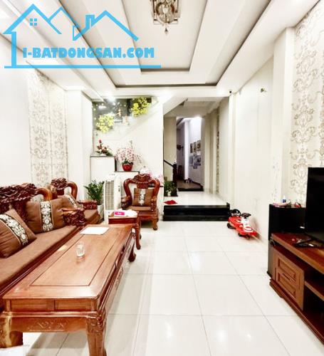 Nhà 3 tầng, Hẻm Xe Hơi, Sơn Kỳ, Tân Sơn Nhì, 81m2, nhỉnh 8 tỷ TL