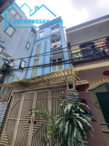 Bán nhà Bồ Đề,Long Biên 5 tầng,50m,mt4.5m sát oto nhỉnh 10 tỷ