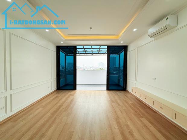 Bán nhà phô Trần Vỹ_Lô góc_Thang máy_ KINH DOANH ĐỈNH_70m_Nhỉnh 20 tỷ