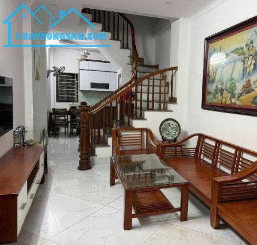 SÁT MỸ ĐÌNH 35M - 8,2đ - DÂN XÂY - GẦN Ô TÔ - Ở NGAY.