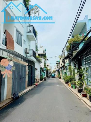 Chỉ Nhỉn 7 Tỷ Nhà Hẻm Xe Hơi 7m Tân Sơn Nhì Sát MT DT: 4X15 CN60m2 3 Tầng Sân Thượng
