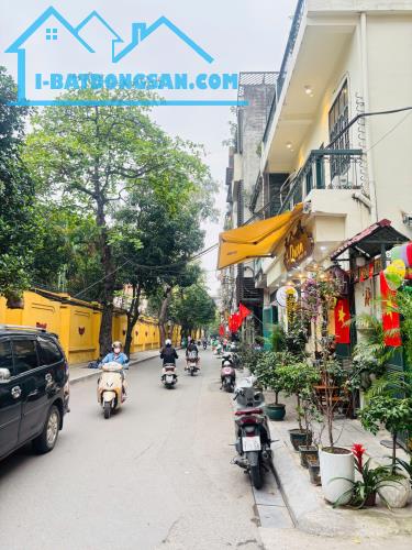 Bán Nhà Phố Nguyễn Tri Phương, Ba Đình, 2 mặt ngõ, 37/60m2, 4 tầng, Sổ riêng, Giá 16 Tỷ