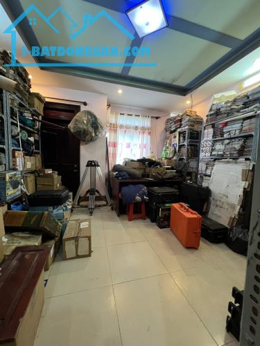 MẶT TIỀN NỘI BỘ SÁT TÊN LỬA BÌNH TÂN --100M2-- 4 TẦNG --GIÁ CHỈ :10.9 TỶ (TL)