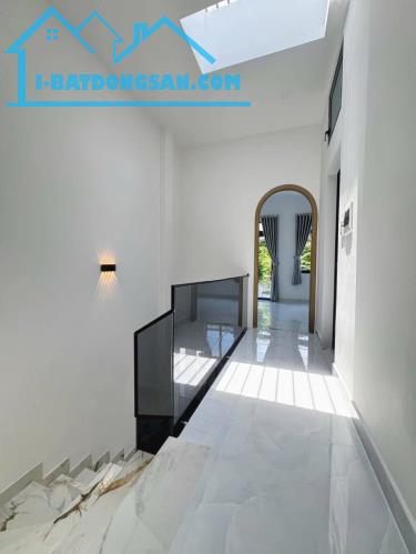 BÁN NHÀ 1/ GÒ XOÀI - 48M2 (4 X 12) - 2 TẦNG - HẺM XE HƠI - NHỈNH 5 TỶ