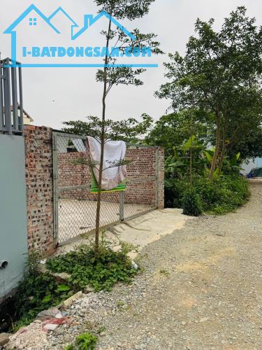 Cần bán lô góc duy nhất tại an phú diện tích 50 m2 nhỉnh 3tỷ Đường thông ô tô đi lại thoải