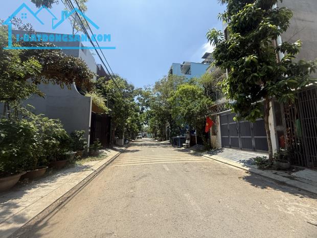 Đón đầu Vành Đai 3, nền ĐƯỜNG SỐ 1 - Vỉa hè cây xanh - quận 9 - hơn 3 tỏi