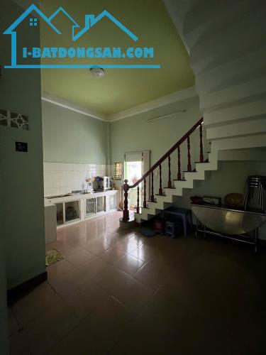 Bán nhà Quận 7 đường số 45 Tân Quy cũ dt 12x20m giá 40 tỷ