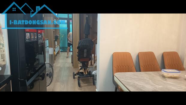 Bán nhà Trạm Trôi 44 m2, 4 tầng 10.7 tỷ ngay Ngã Tư Trôi. Cạnh trường học.