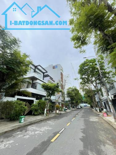 Продаётся участок, 110 м², Sơn Trà