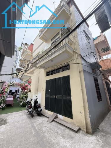 CỰC RẺ! BÁN GẤP NHÀ NGỌC THỤY – LONG BIÊN, 45M x 3T, LÔ GÓC, Ô TÔ, CÔNG VIÊN. GIÁ 8.9 TỶ