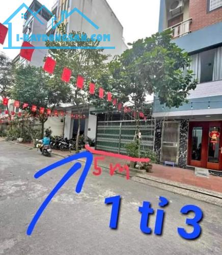 Đất trung tâm Sơn Tây giá rẻ 1. tỷ, liên hệ ngay 0963989690