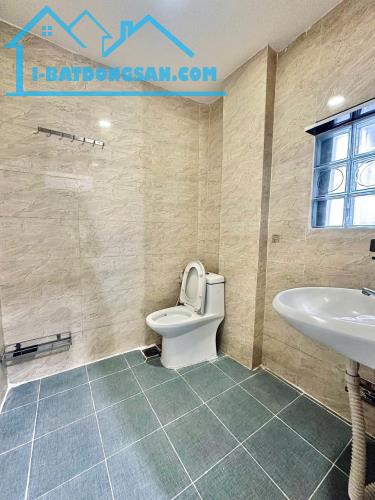 GÒ VẤP-KHU NGUYỄN THÁI SƠN-DTSD 70M2-NHỈNH 3 TỶ -3 TẦNG BTCT