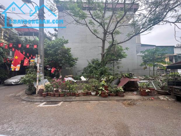 BÁN ĐẤT ĐẤU GIÁ - TĐC NGÔ GIA TỰ - LÔ GÓC - 2 THOÁNG VĨNH VIỄN - Ô TÔ 7 CHỖ VÀO ĐẤT