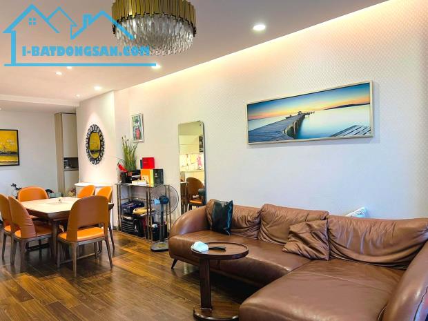 CHỦ NHÀ ĐỔI BIỆT THỰ - BÁN GẤP CĂN HỘ 103,5M2 FIVE STAR KIM GIANG - FULL NỘI THẤT XỊN