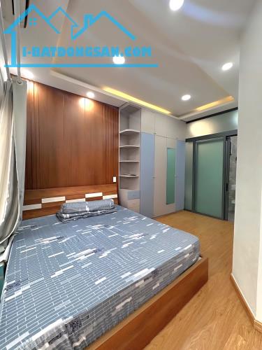 BÁN NHÀ ĐẸP CẠNH TÂ.N KỲ TÂN QUÝ - HẺM XE HƠI - ( 4X19M )