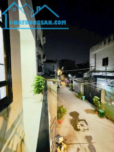 Bán nhà 2 sẹc Quang Trung 35m2 hẻm 4m – Giá 4,83 Tỷ tl.