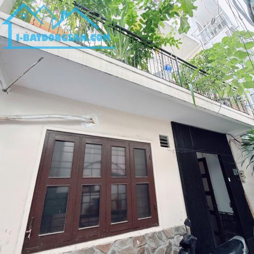 Bán nhà Phan Đình Phùng-35m2- Giá 4,4 tỷ