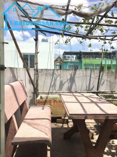 BÁN NHÀ RIÊNG 3 TẦNG MÁI THÁI - SHR - HXH TÂN CHÁNH HIỆP - 60M2 - 3PN - GIÁ CHỈ 5,9 TỶ