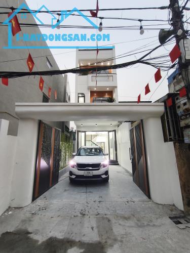 BÁN NHÀ 3 TỶ 300 TRIỆU, MẶT ĐƯỜNG 19/5, 96M2 x 3 TẦNG