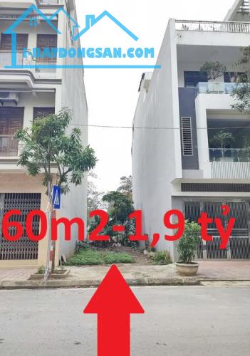 Bán đất 55M2 mặt tiền 5m thị xã Sơn Tây gần trường học, khu công nghiệp giá rẻ