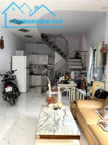 RẺ, NHÀ ĐẸP 2 TẦNG- 49M2 (4x12.5)- HẺM XE HƠI THÔNG GẦN TRƯỜNG KIM ĐỒNG LK 4-5. CHỈ 2.9 TỶ