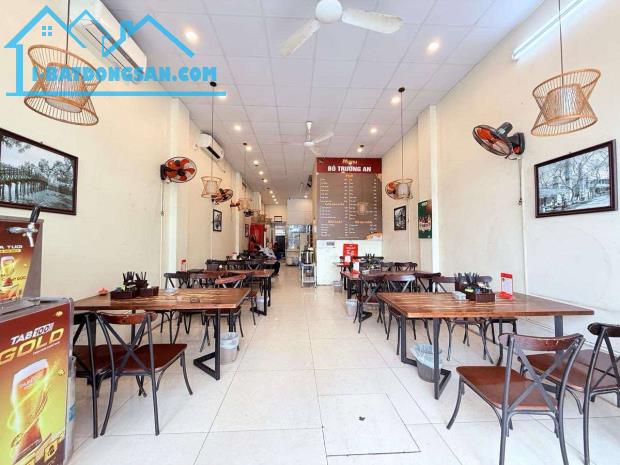 BÁN NHÀ LIỀN KỀ NGUYỄN THỊ THẬP – CẦU GIẤY – 85M² – MT 7M – 5 TẦNG – VỈA HÈ – KINH DOANH 4