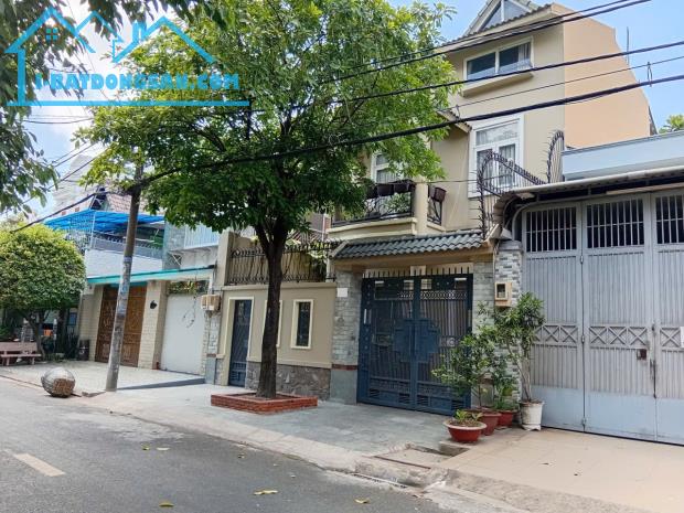 NGỘP BANK! GIẢM SÂU 4 TỶ. CẦN BÁN GẤP BIỆT THỰ MT ĐƯỜNG SỐ 5- KHU TÊN LỬA. DT: 8 X21