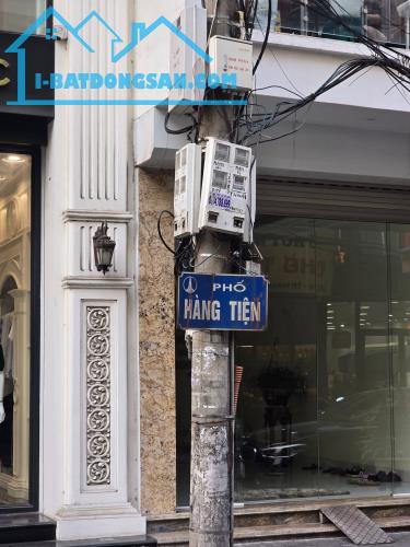 BÁN NHÀ 2,6 TỶ, SAU 1 NHÀ MẶT ĐƯỜNG HÀNG TIỆN, 42M x 2 TẦNG