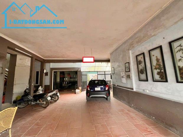 Hiếm nhà 3 tầng mặt phố Ngô Quyền, 460m2, mặt tiền rộng 7m, vị trí đẹp, kinh doanh,