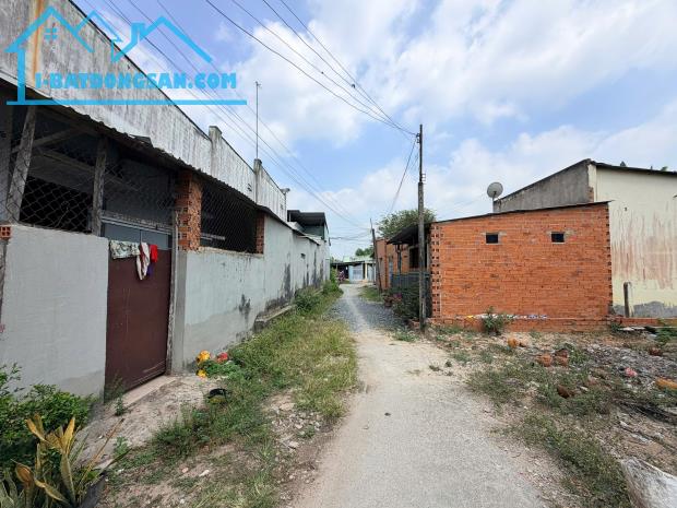 🔻🔻490TR🔻_ĐẤT FULL THỔ LỐI 2 QL22B 5X20M DÂN ĐÔNG,K MỒ MẢ