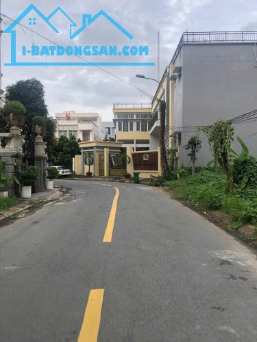 Khang Hiếm! Đất Lô Góc 2 Mặt Tiền Đường Bùi Tá Hán- An Phú. DT: 11 x16 [176m2]