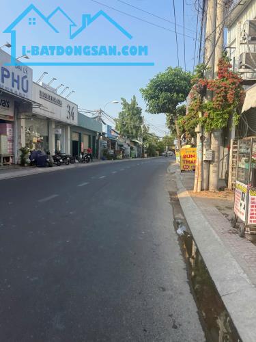 NHÀ NHƯ KHÁCH SẠN CAO CẤP 6 TẦNG CÓ GARA Ô TÔ MÀ CHỈ NHĨNH 8 TỶ