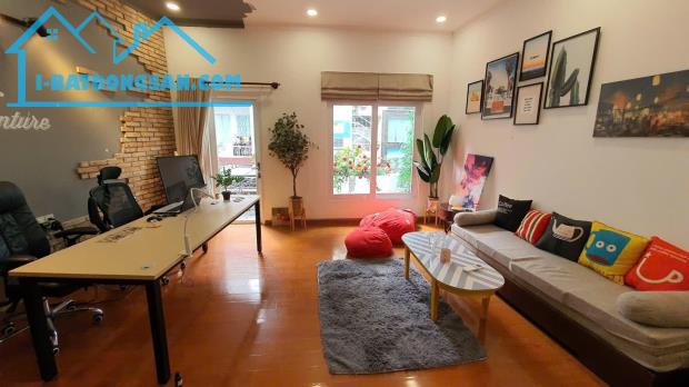 NGUYỄN VĂN TRỖI PHÚ NHUẬN – HẺM Ô TÔ 8M – LÀM VP HOẶC KINH DOANH