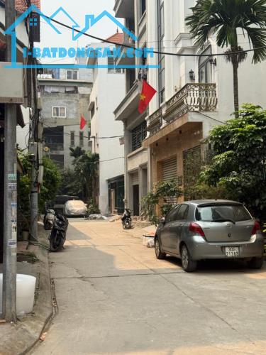 Bán nhà riêng, 272 m², Tây Hồ