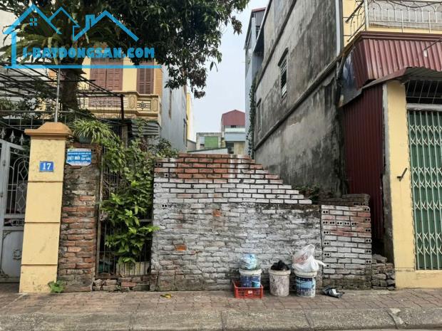 BÁN ĐẤT VIỆT HƯNG - ĐẤT PHÂN LÔ, VỈA HÈ - Ô TÔ VÀO NHÀ, Ô TÔ TRÁNH - KINH DOANH ĐỈNH