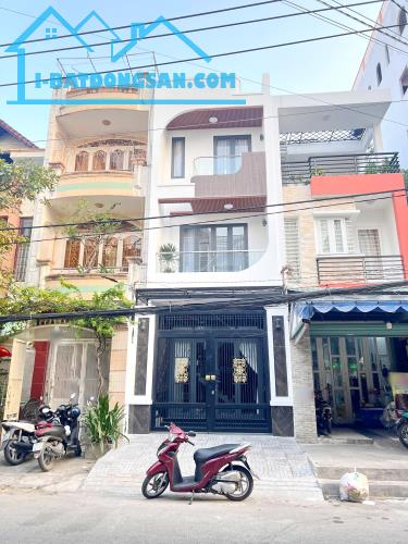 Nhà đẹp 3 tầng mặt tiền đường Phan Huy Thực P.Tân Hưng Quận 7