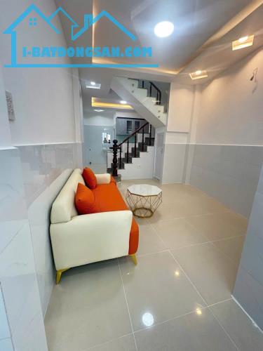 Nhà hẻm MTKD khu Bàu Cát Tân Bình đẹp - nở hậu vào ở ngay, KD chưa đến 4 tỷ - 2 tầng