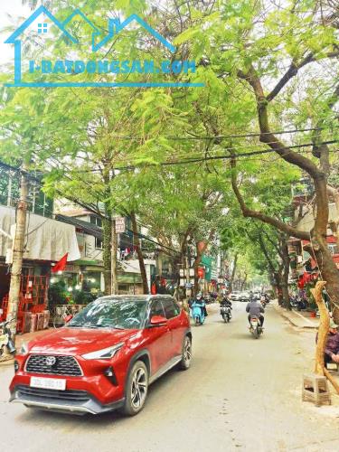 BÁN GẤP NHÀ HOÀNG HOA THÁM TT BA ĐÌNH GIÁP RANH TÂY HỒ, CẦU GIẤY MỚI KOONG THANG MÁY FULL