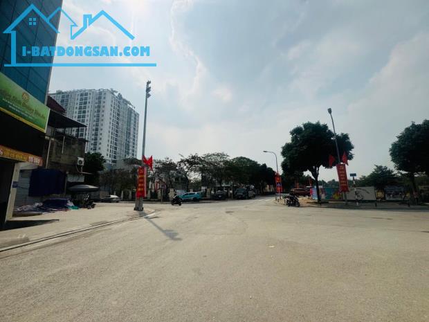 🚨 ĐẤT VÀNG LÔ GÓC– MẶT TIỀN 11M – ĐƯỜNG 13M VỈA HÈ – KINH DOANH PHÚC LỢI LONG BIÊN 🚨