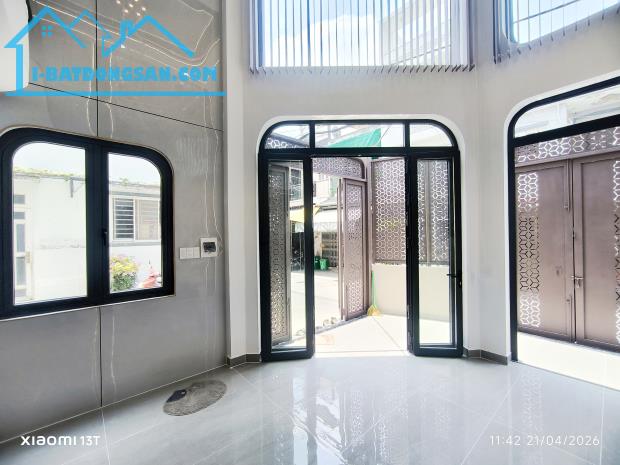 NHÀ BÌNH TÂN - 52M2 - HƠN 7T.Y- 5 TẦNG - KHU LÊ VĂN QUỚI.