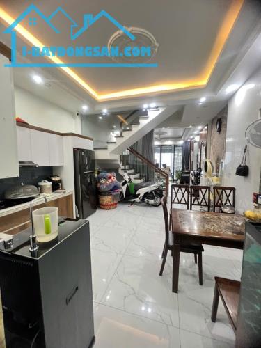 BÁN NHÀ 4 TẦNG LÔ GÓC PHỦ THƯỢNG ĐOẠN – ĐÔNG HẢI – KINH DOANH TỐT – GIÁ 3,85 TỶ
