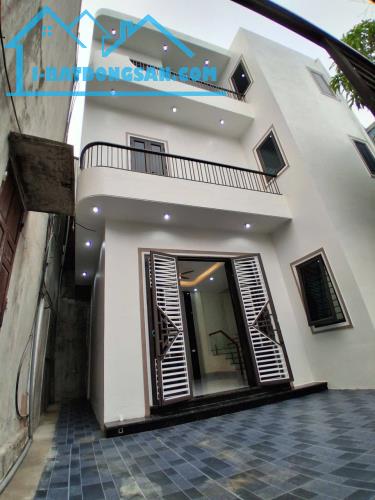 BÁN NHÀ 1 TỶ 980 TRIỆU, NGÕ ĐINH BỘ LĨNH, 56,3M2 x 3 TẦNG