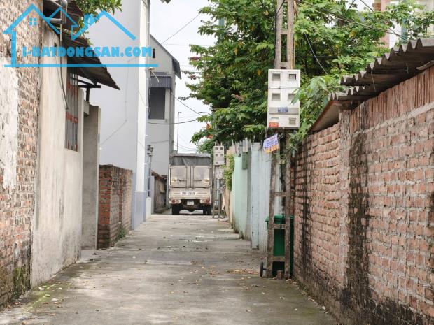 Chủ tìm khách đất Đông Lai 120m2, mt8m, 4.65 tỷ, Sóc Sơn, ô tô tải thông ngõ bàn cờ.