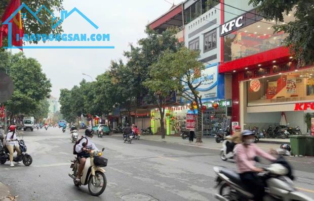 🔥 CẮT LỖ SỐC - BÁN LIỀN KỀ SÔNG HỒNG - TRÂU QUỲ GIA LÂM - 88M2 - 5T - KINH DOANH - 2X TỶ