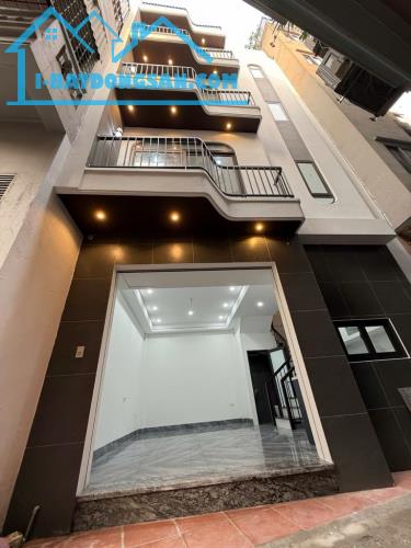 NHÀ ĐẸP Ô CÁCH, VIỆT HƯNG, LONG BIÊN - 5 TẦNG XÂY MỚI, FULL NỘI THẤT - Ô TÔ VÀO NHÀ