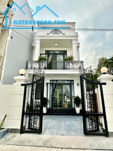 BÁN NHÀ 2 TẦNG HIỆN ĐẠI FULL NỘI THẤT KIỆT ÔTÔ ĐƯỜNG THU BỒN (ĐƯỜNG THANH HẢI NỐI DÀI)