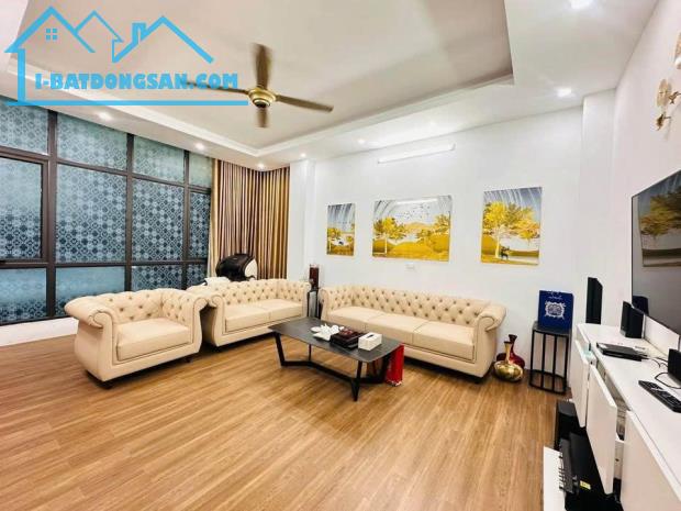 Siêu phẩm mặt phố Nguyễn Ngọc Nại 90m2, 6T thang máy 2 mặt tiền 20m hiếm Thanh Xuân