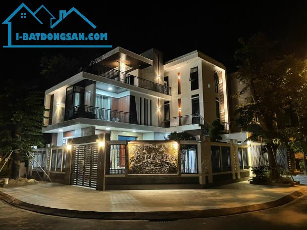 *Bán Nhà 3 tầng - Lô góc 2 MT Bế Văn Đàn, đoạn gần Lê Duy Đình, dt 100m2 giá 12 Tỷ